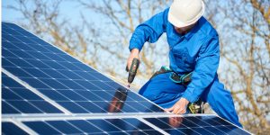 Installation Maintenance Panneaux Solaires Photovoltaïques à Estang